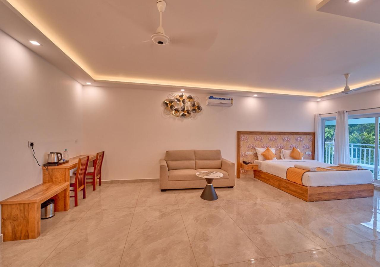 Ice Mist Pool Resort Munnar By Voye Homes Ngoại thất bức ảnh