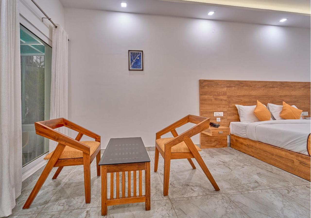 Ice Mist Pool Resort Munnar By Voye Homes Ngoại thất bức ảnh
